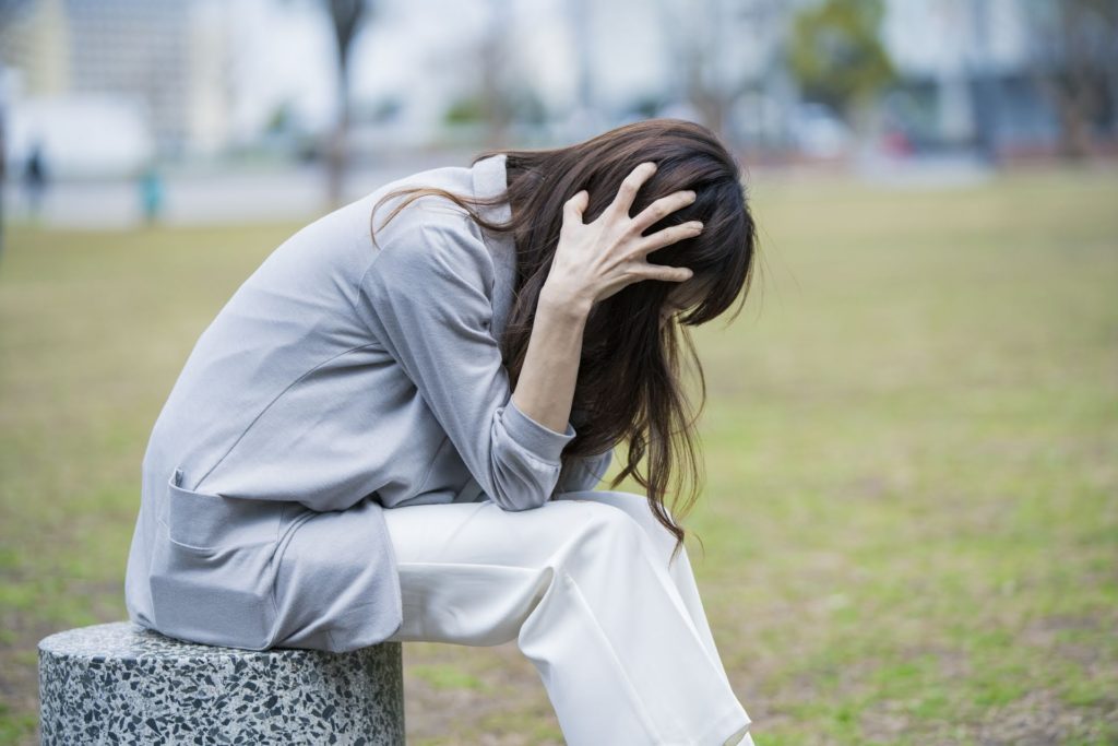 不安定な心,肩こり腰痛専門アロマヨガセラピー